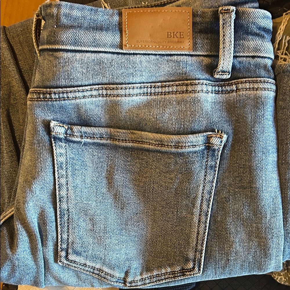 BKE Women's Light Blue Denim Jeans